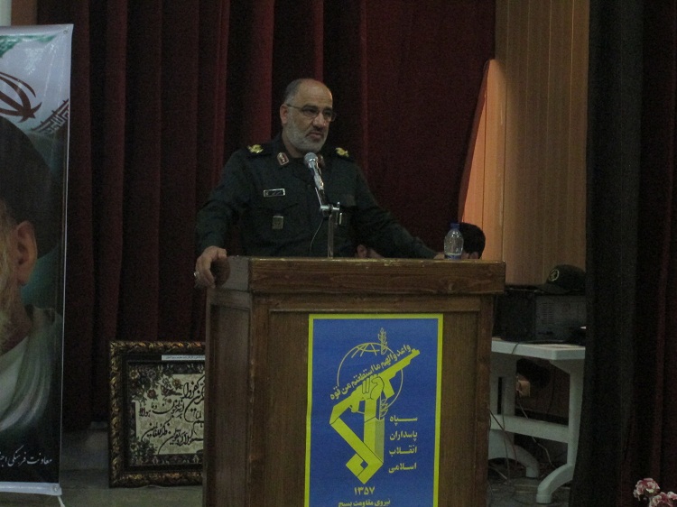 دفاع مقدس گنجینه ای پایان ناپذیراست/نسل جوان امروز با سیره امام راحل آشناشود دفاع مقدس گنجینه ای پایان ناپذیراست/نسل جوان امروز با سیره امام راحل آشناشود
