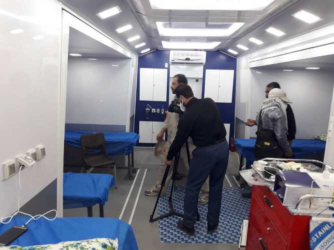 ارائه خدمات پزشکی به زائران توسط سپاه استان ایلام