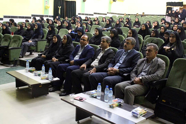 آئین استقبال از دانشجو معلمان جدیدالورود در بوشهر برگزار شد