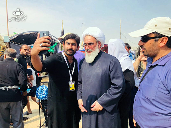پذیرایی نماینده ولی فقیه در بوشهر از زائران اربعین