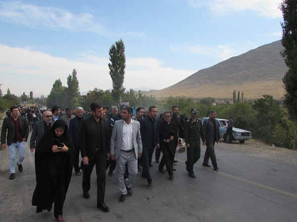 برگزاری مراسم پیاده روی جاماندگان اربعیین حسینی در شهرستان شازند