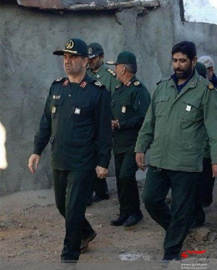 فرمانده سپاه آذربایجان شرقی از مناطق زلزله زده میانه بازدید کرد