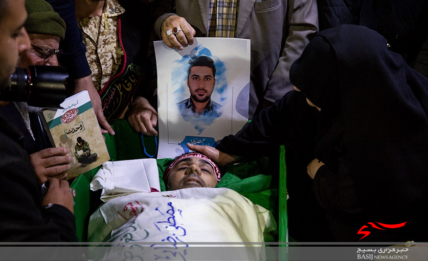 تصاویری از مراسم وداع با پیکر شهید مدافع وطن گیلانی
