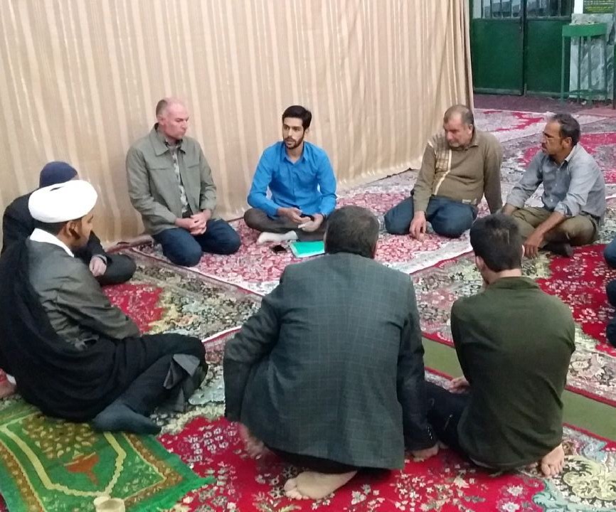 جلسات توجیهی ایجاد صندوق قرض الحسنه در پایگاه‌ها و مساجد
