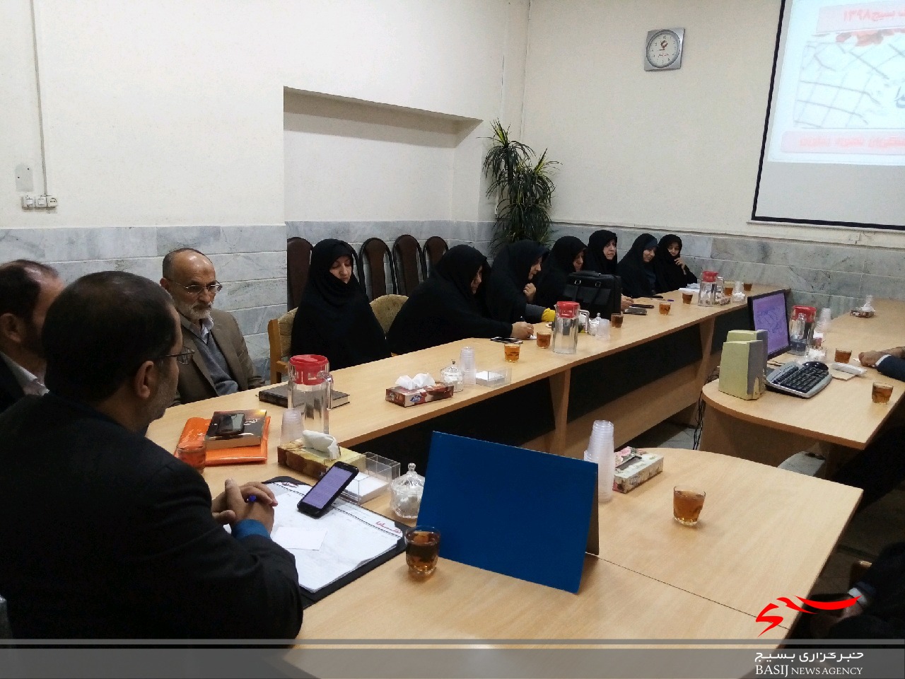 برگزاری جلسه شورای کانون بسیج فرهنگیان شهید رجایی قم+ تصاویر