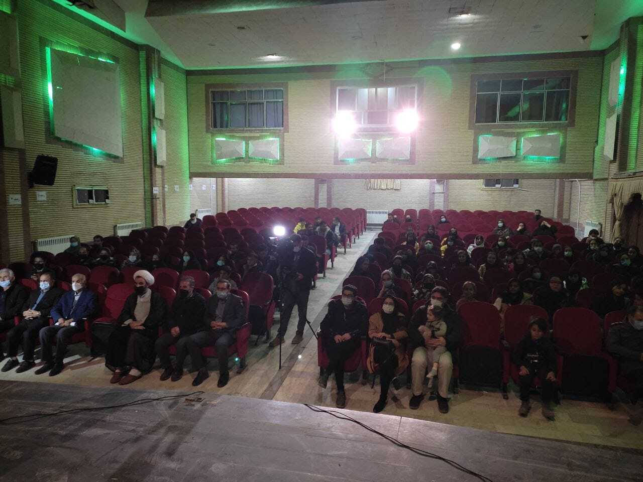 برگزاری جشن و سرور مبعث در پارس آباد/ روز مبعث آغاز و طلوع خورشید اسلام برای زدودن تاریکی و جهالت