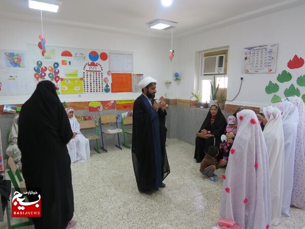 برگزاری جشن تکلیف دختران مدرسه شهید بادروحیان روستای دهنو