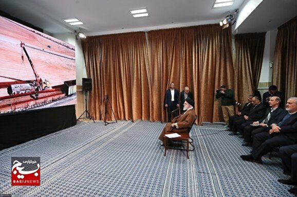 رهبر انقلاب از نمایشگاه توانمندی‌های تولید ایرانی بازدید کردند