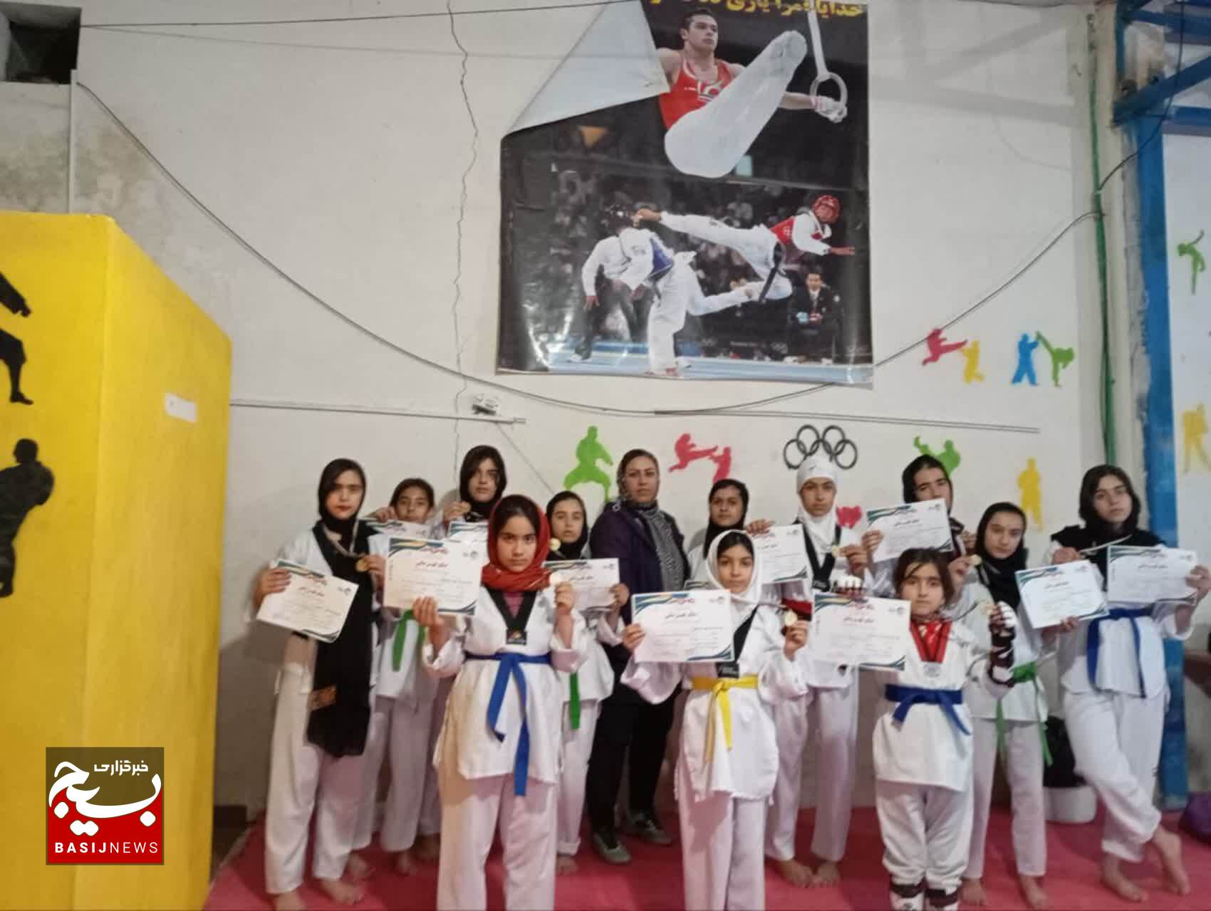 کسب ۷ مدال طلای مسابقات تکواندو توسط دختران ورزشکار بسیجی بویراحمدی