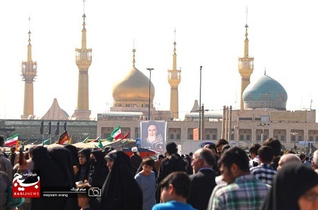 جمعیت حاضر در سی و چهارمین سالگرد ارتحال ملکوتی حضرت امام خمینی(ره)
