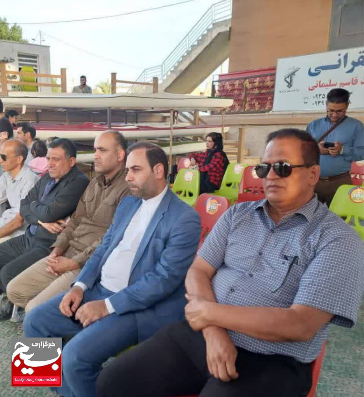 مسابقات قایقرانی آبهای آرام در خرمشهربرگزار شد