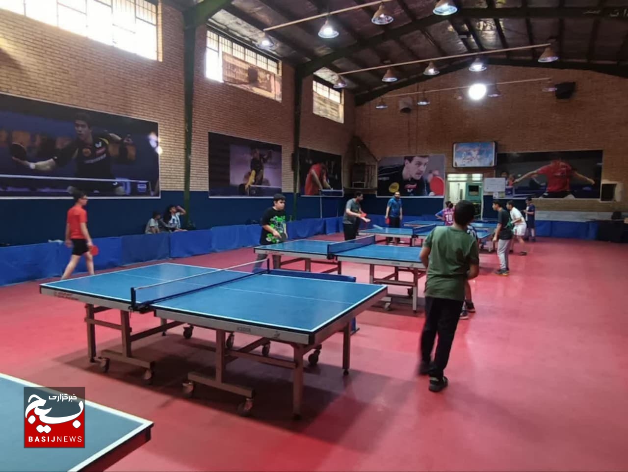 آموزش تخصصی تنیس روی میز در پایگاه شهید حسینیان قم