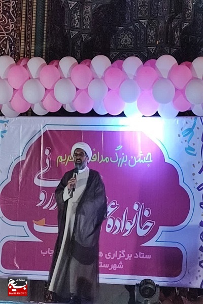 رژه خودروئی به مناسبت هفته عفاف و حجاب در کازرون برگزار شد +عکس