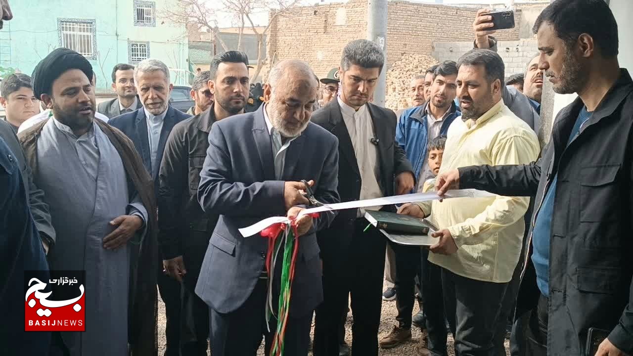 افتتاح دو پروژه بزرگ محرومیت زدایی در حاشیه شهر مشهد با حضور فرمانده کل سپاه