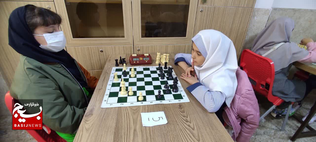 مصاحبه با دختر شطرنج‌باز ساوجبلاغی