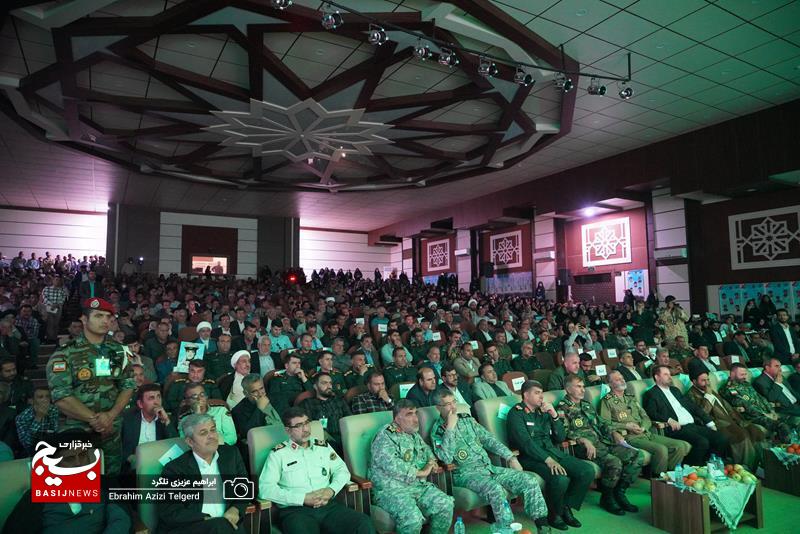 اجلاسیه شهدای ارتش کهگیلویه و بویراحمد در گچساران به روایت عکاس خبرگزاری بسیج + ( تصاویر)