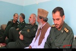 حضور فرمانده ناحیه مقاومت بسیج  سپاه میرجاوه در منزل شهید عابد گمشادزهی
