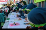 انزجار کودکان در راهپیمایی با نقاشی 