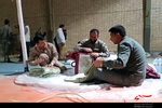 بسته های کمکی جمع آوری شده توسط سپاه سلمان استان سیستان و بلوچستان شامگاه گذشته جهت توزیع میان سیل زدگان سیستانی در ناحیه بسیج مقاومت شهرستان زابل بسته بندی شد.