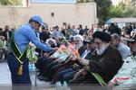 غبارروبی مزار شهدا به مناسبت هفته دفاع مقدس در آستان مقدس امامزاده محمد (ع) کرج
