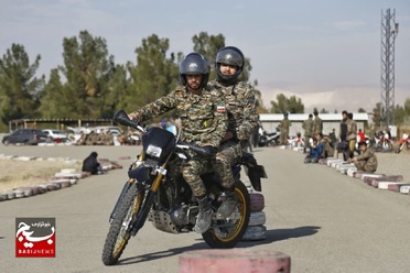 مسابقات ورزشی چندگانه گردان‌های دفاعی امنیتی بسیج برگزار شد

عکس از سیدمحمدمهدی قدس‌علوی