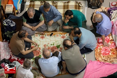 شور و حال مراسم معنوی اعتکاف در مسجد الغدیر قم

عکس از سیدمحمدمهدی قدس‌علوی