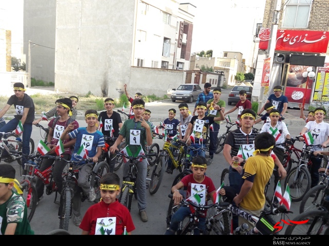 برگزاری رژه دوچرخه‌سواران حوزه شهید«خادم‌پر» همدان