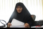 اهداء 300 بسته لوازمالتحریر به دانشآموزان نیازمند در همدان