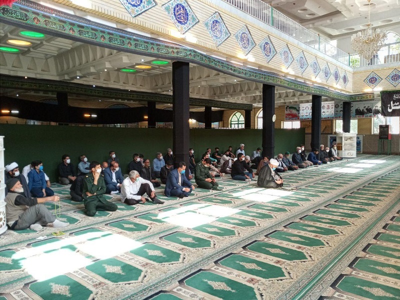 برگزاری نمایشگاه کلام رهبری و نماز جمعه در شهر شهباز محله هفته