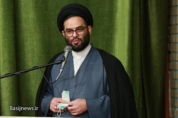 فیلم «منصور» در ۱۲ امامزاده، بقعه و مسجد استان اکران می شود/آمادگی اوقاف استان جهت اجرای برنامه های فرهنگی در اماکن مذهبی