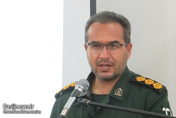 بسیج نقش کلیدی در نشر تفکر جهان شمول انقلاب اسلامی دارد