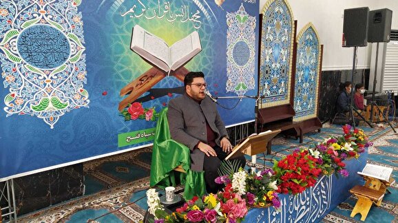 نوای دلنشین قرآن با تلاوت قاری بین المللی در سپاه فتح کهگیلویه و بویراحمد