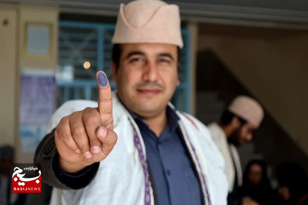 نگاهی به شعب اخذ رأی شهرستان کوه چنار / حضور مردم و مسئولین از ابتدای صبح در پای صندوق های رای