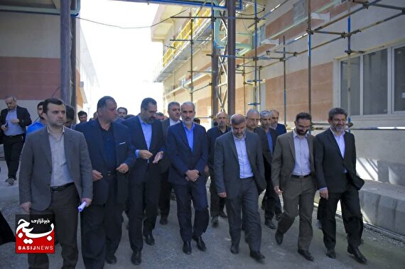 تصاویر/ بازدید استاندار جدید مازندران از روند تکمیل طرح نیروگاه ۴۵۰ تنی زباله سوز شهرستان ساری