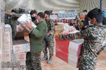 امداد رسانی نیرو‌های بسیج به زلزله زدگان سی سخت